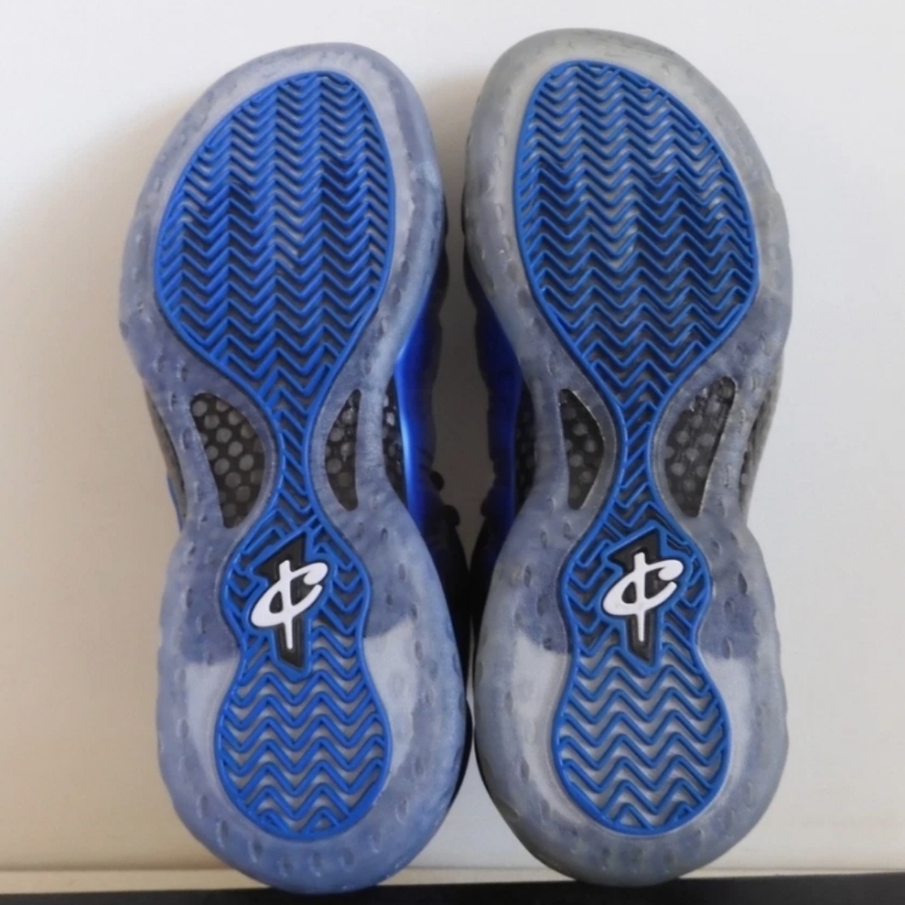 NWT Nike Men's Blue and Black Foamposite 1 Sneakers - Picture 7 of 9